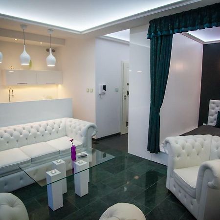 Royal Apartment In City Centre Suwałki Kültér fotó