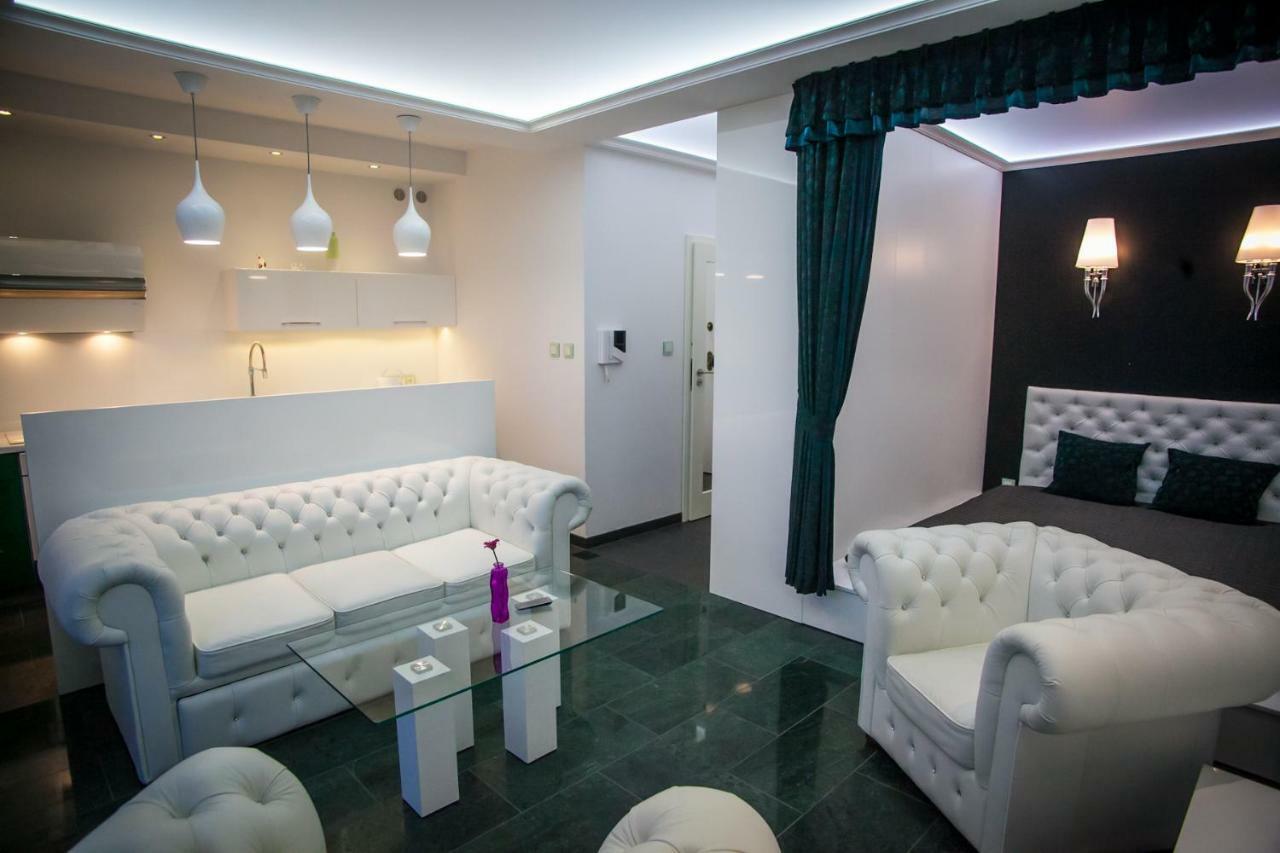 Royal Apartment In City Centre Suwałki Kültér fotó