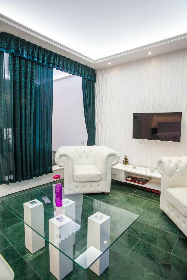 Royal Apartment In City Centre Suwałki Kültér fotó