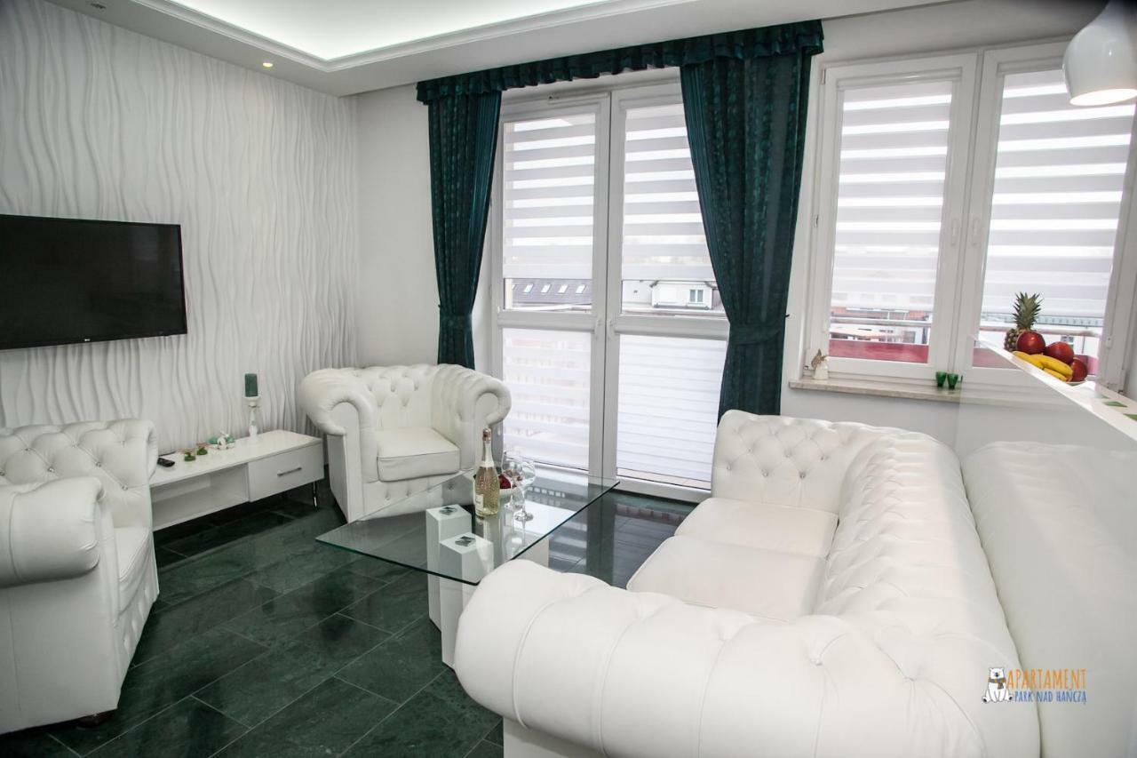 Royal Apartment In City Centre Suwałki Kültér fotó