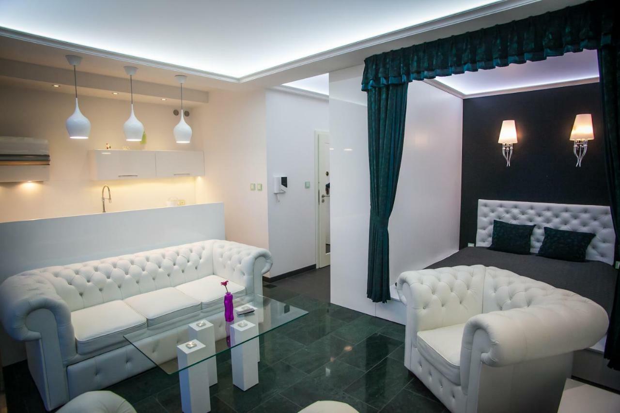 Royal Apartment In City Centre Suwałki Kültér fotó