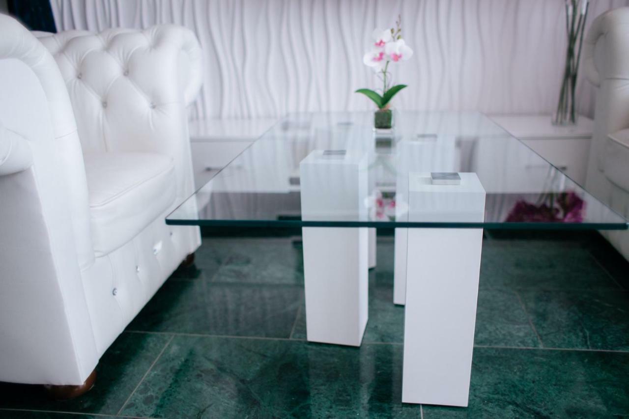 Royal Apartment In City Centre Suwałki Kültér fotó