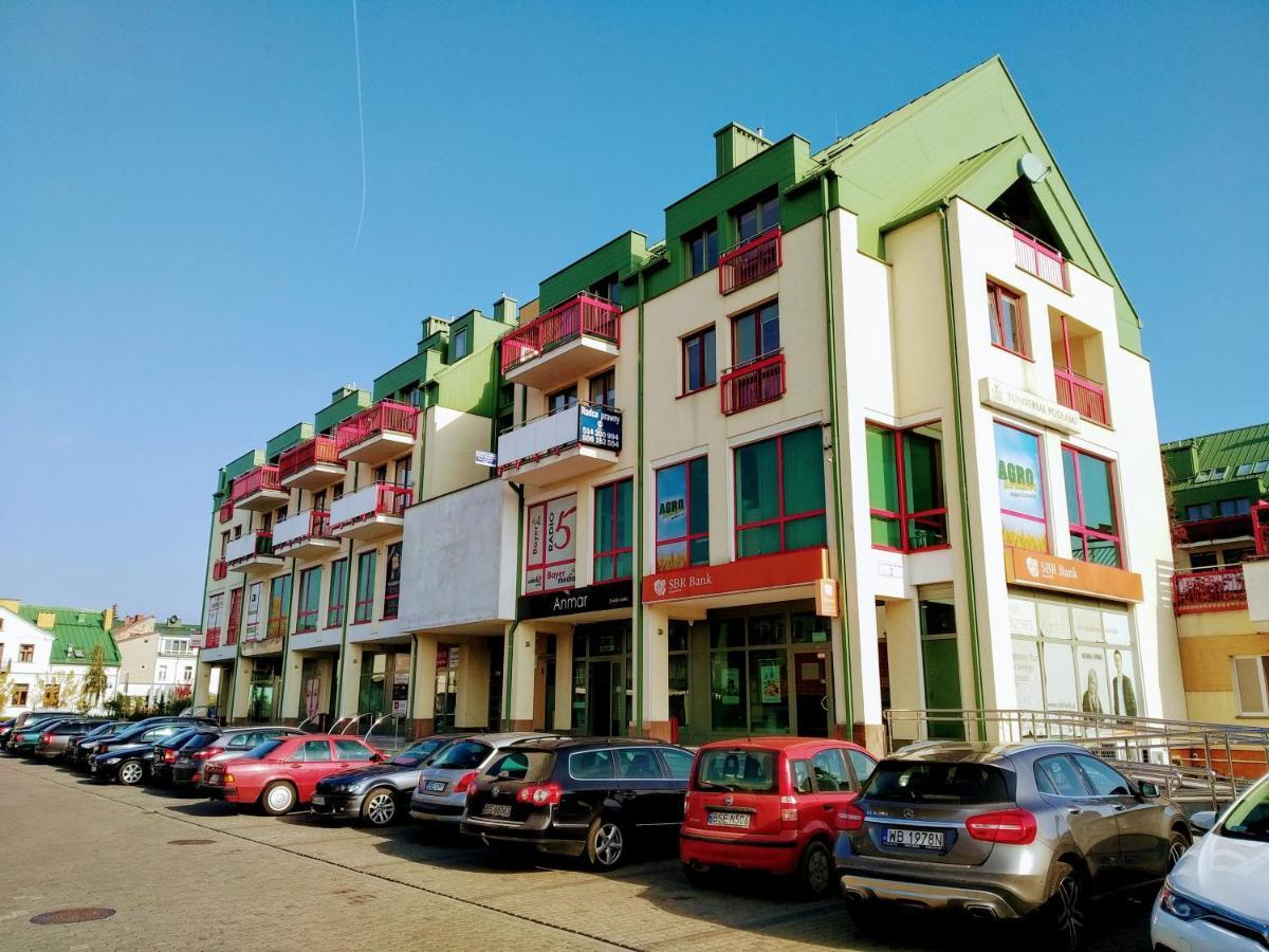 Royal Apartment In City Centre Suwałki Kültér fotó